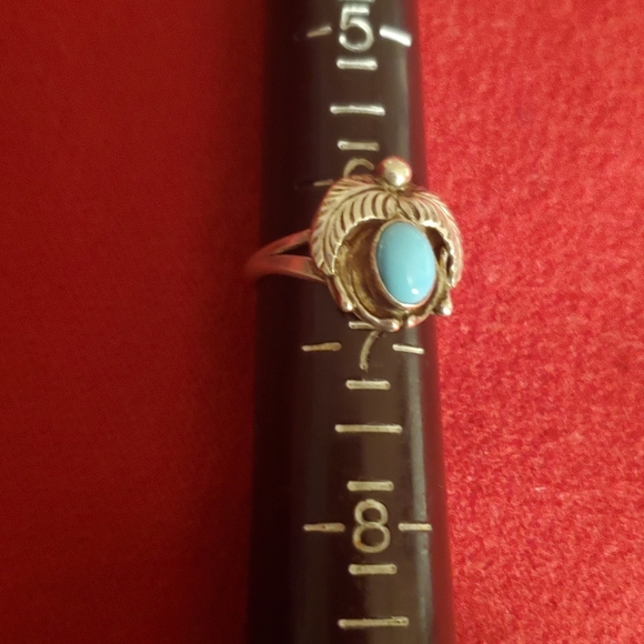 Native American Turquoise Ring Vintage Sterling Silver Size 6.5 - Picture 2 of 3
